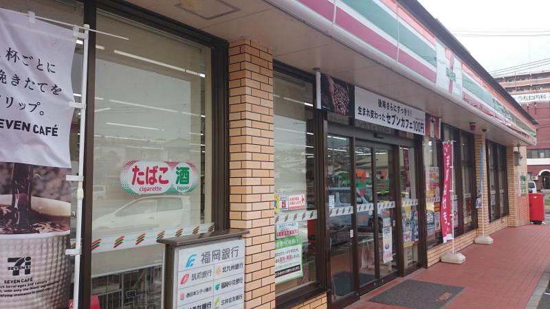 ヴィバーチェ コンビニ