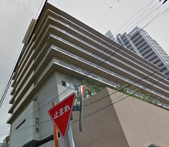 PLACE COURT 内科