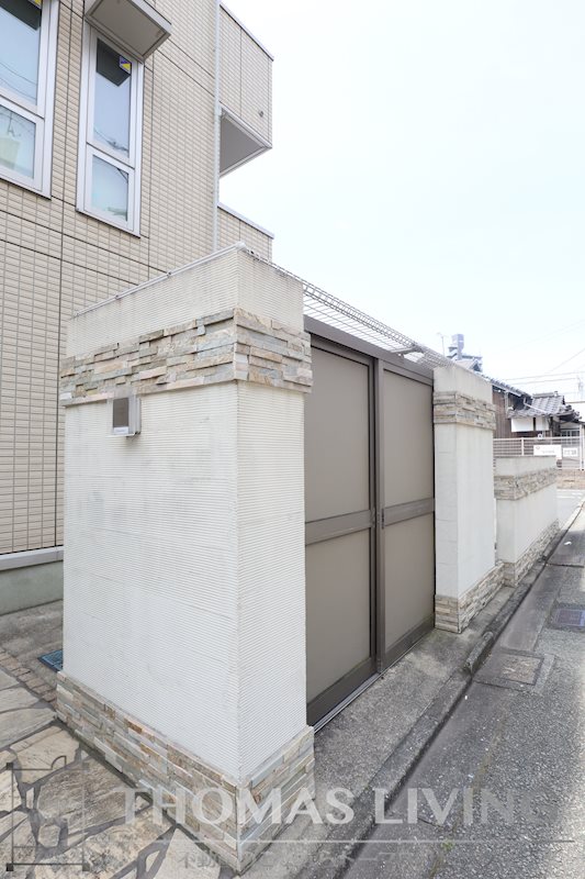 D-K house その他