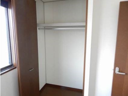 シャーメゾン中曽根　B棟 収納