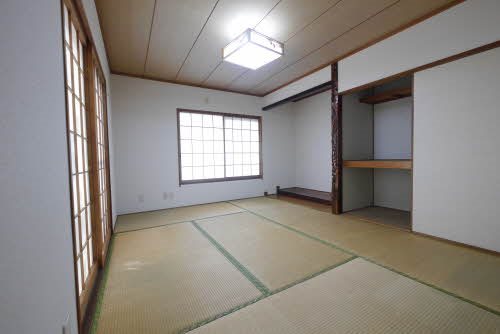 大平台戸建て 収納