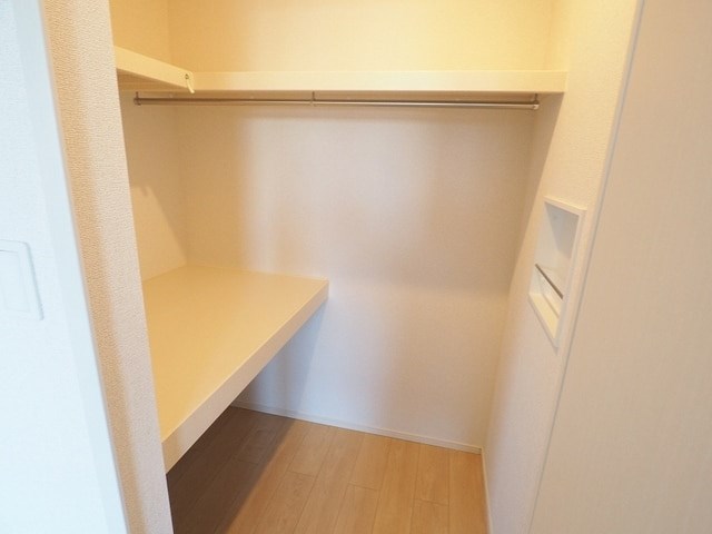 アルモニー泉A 収納