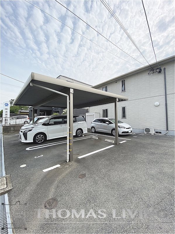 コモドヴィラ引野 駐車場