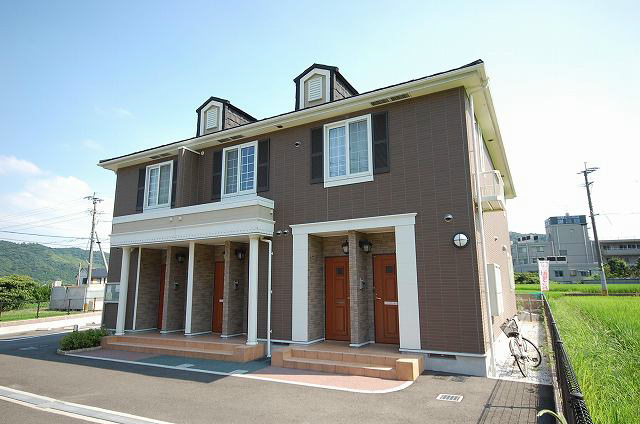 プラスパーB　 外観