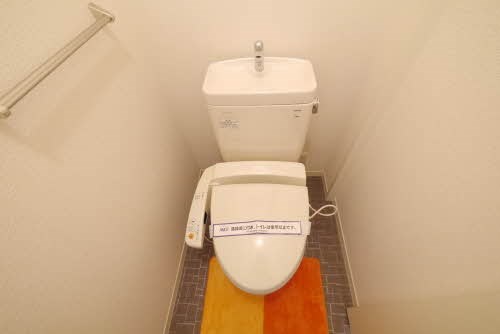 シャーメゾン茶屋の原Ⅰ B棟 トイレ