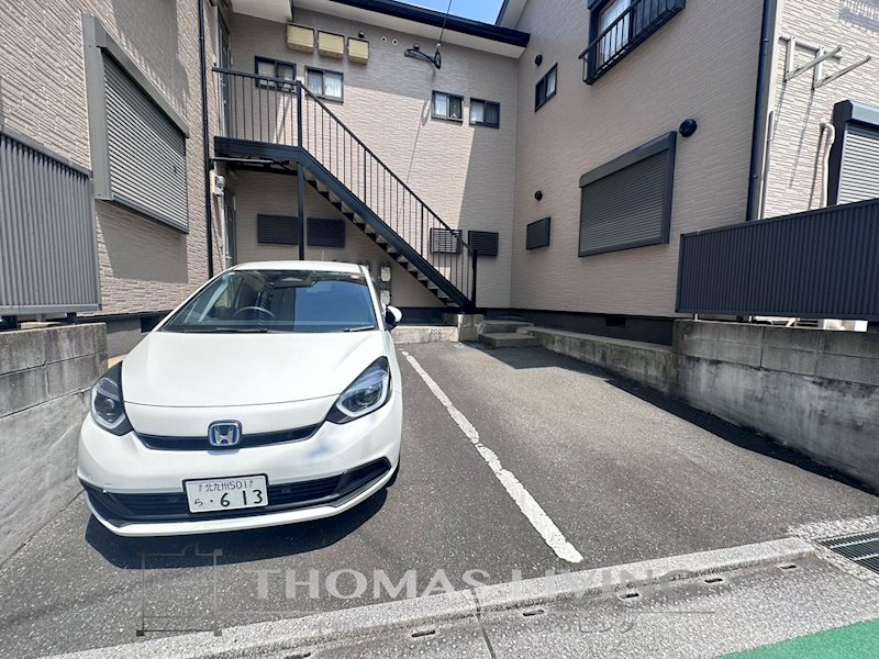 エスパシオ岸本Ⅱ 駐車場