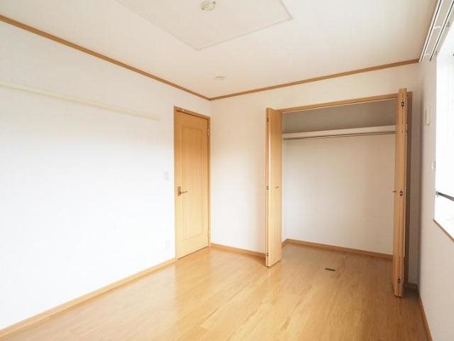 クレストール葛原 収納