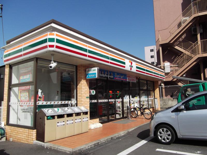 三洋タウン上香月 A棟  コンビニ