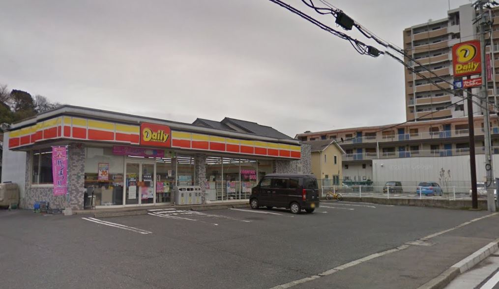 ガーデンホームズ茶屋町 コンビニ