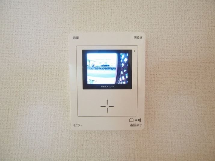 ウィステリア 参番館 セキュリティ