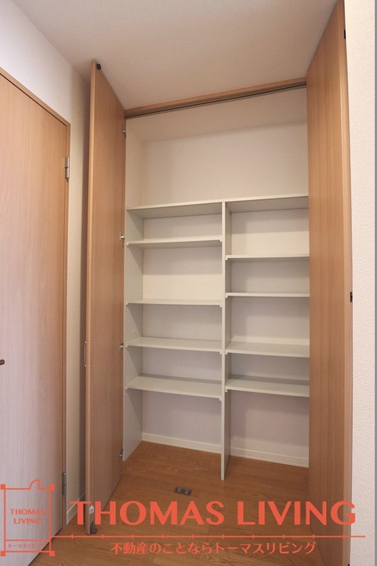 シャーメゾンかきつばた 収納