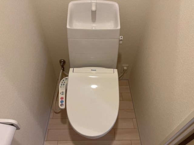 レクエルド守恒 トイレ