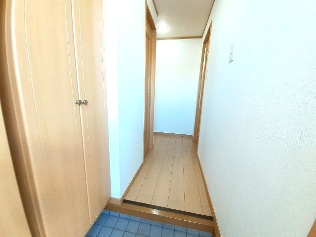 サニーヴィラ 玄関