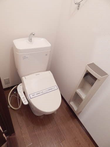福岡県直方市頓野1419-1 トイレ