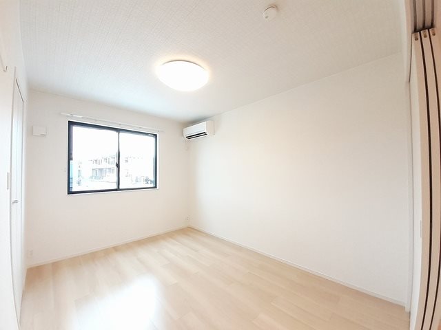 レジデンス　プリュⅩ ベッドルーム