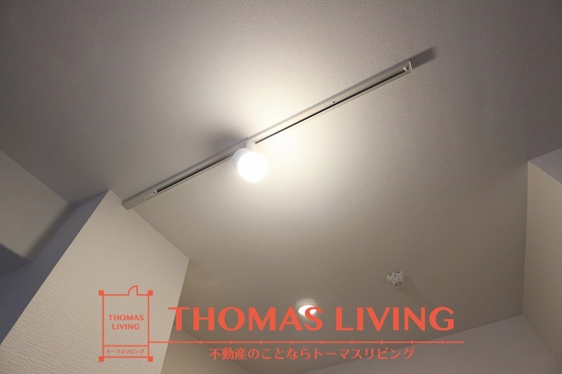 Apartment 3771 キッチン