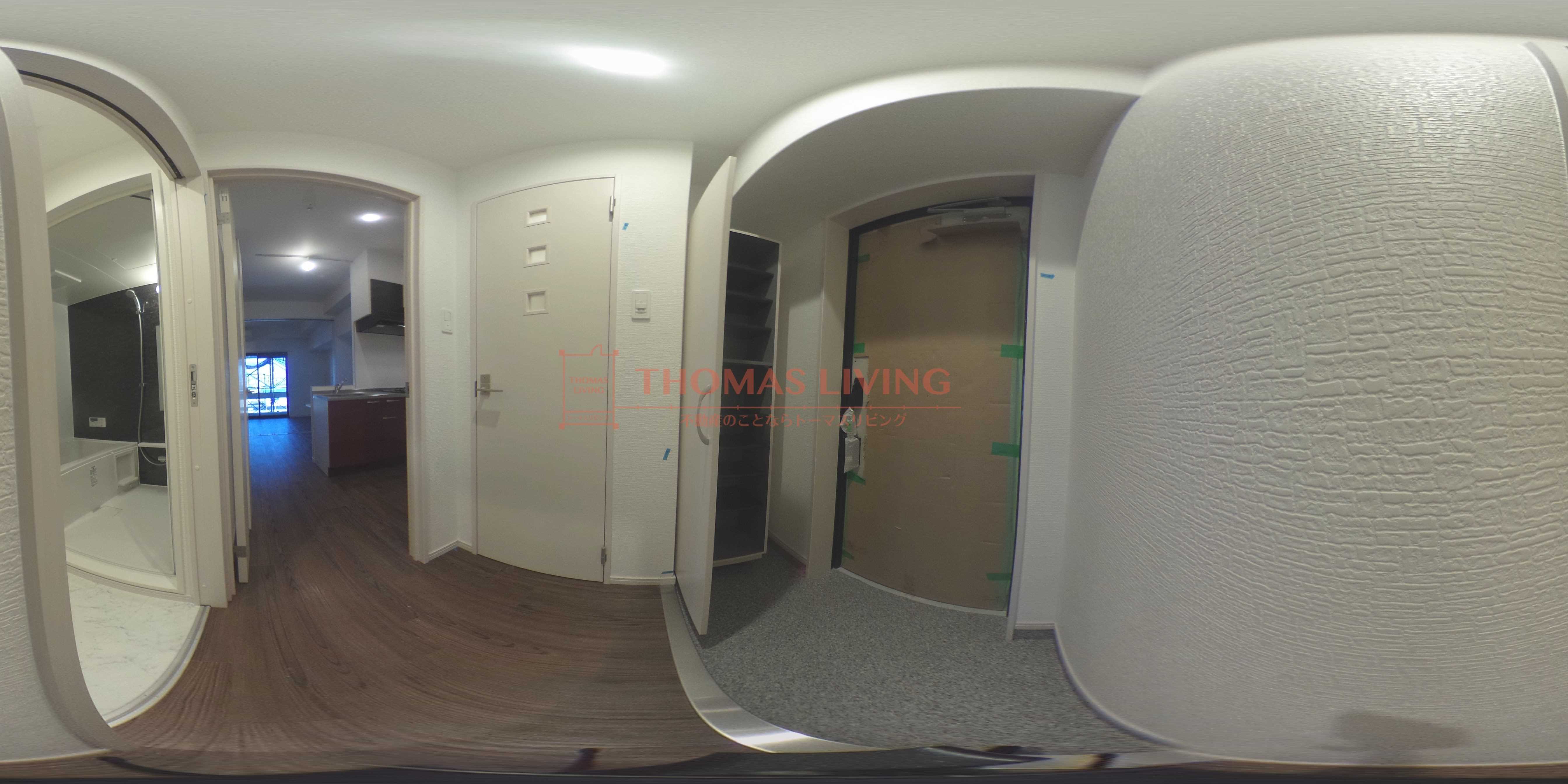 Apartment 3771 玄関