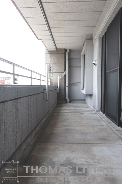 ニューリバー九工大駅前 ベランダ