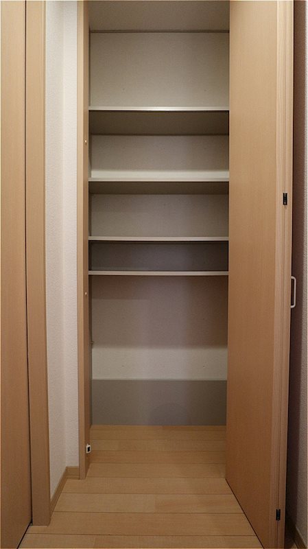 ソレーユ学園台 収納