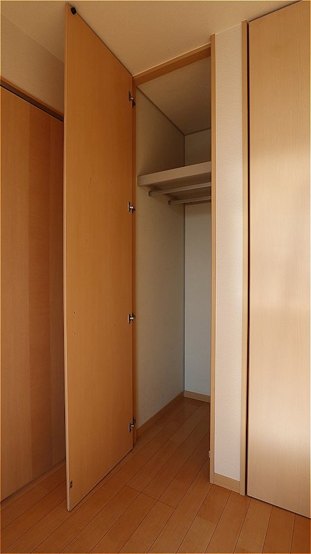 ソレーユ学園台 収納