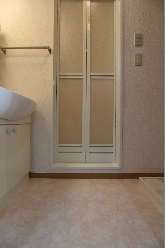 ニューシティアパートメンツ南小倉Ⅱ 洗面所