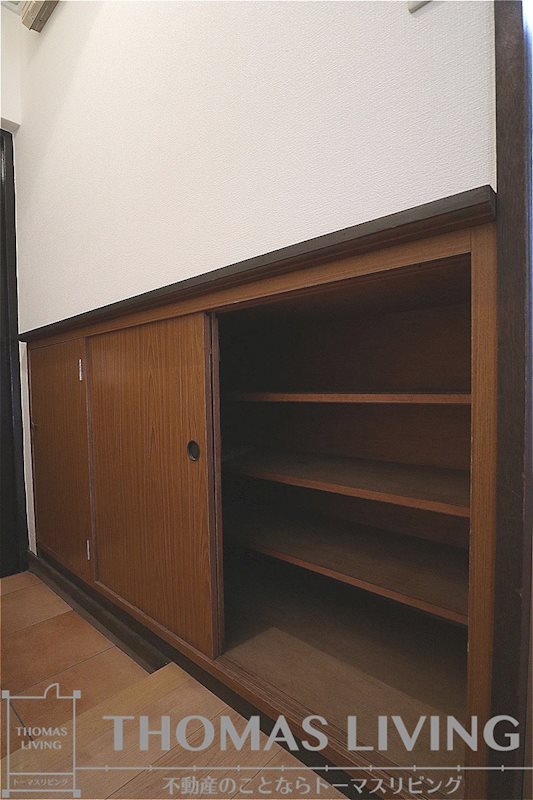 オアシス中井 収納