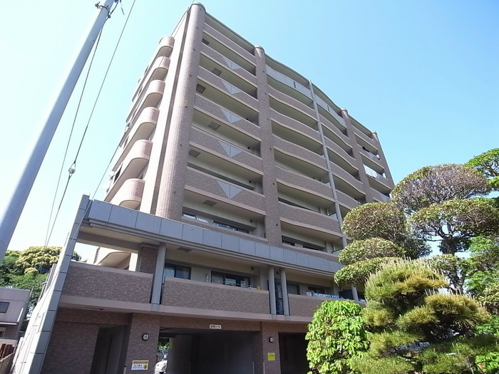 アヌビアス紫川 外観