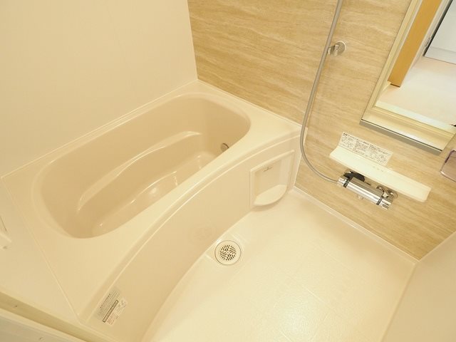 サニー・ブリーズ北泉A 風呂画像
