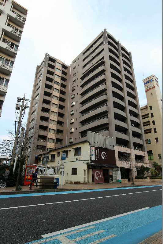 グランドパレス西小倉ステーションタワー 外観