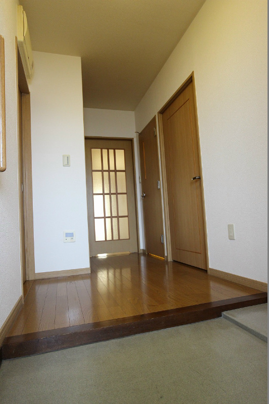アーベインルネス白銀 玄関