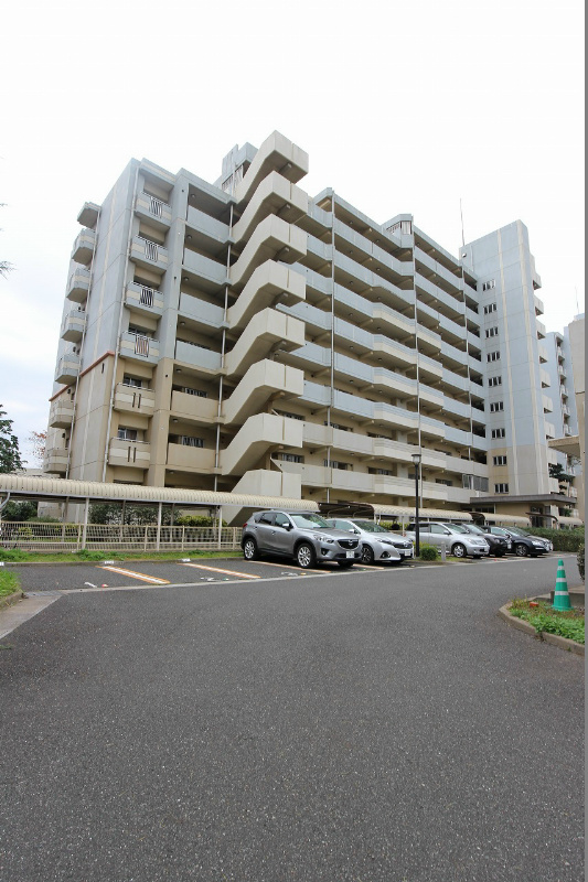 アーベインルネス白銀 外観