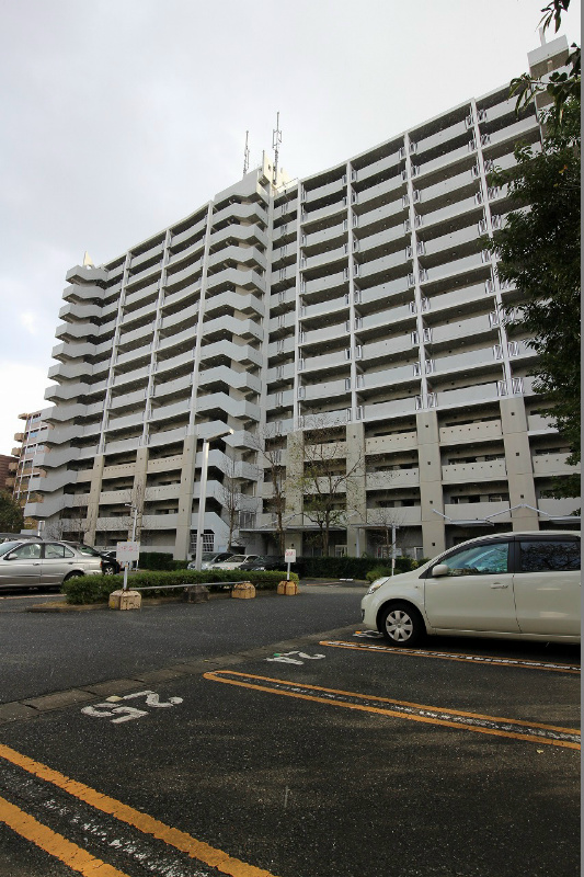 アーベインルネス片野 外観