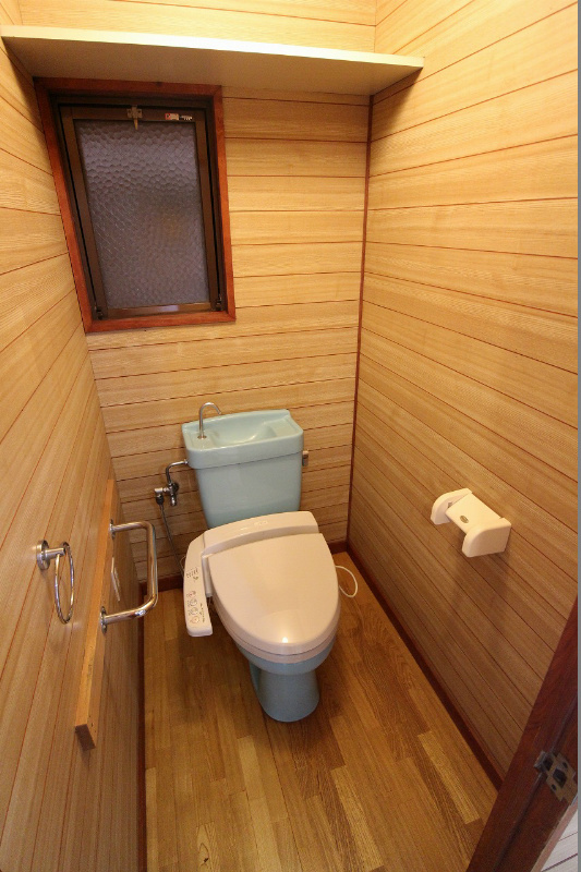 シャルム田町 トイレ