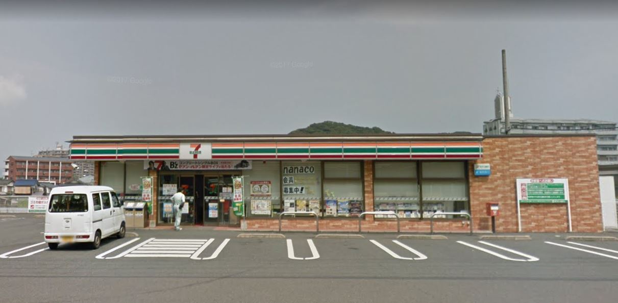 CROSS WAVE 嵐山 コンビニ