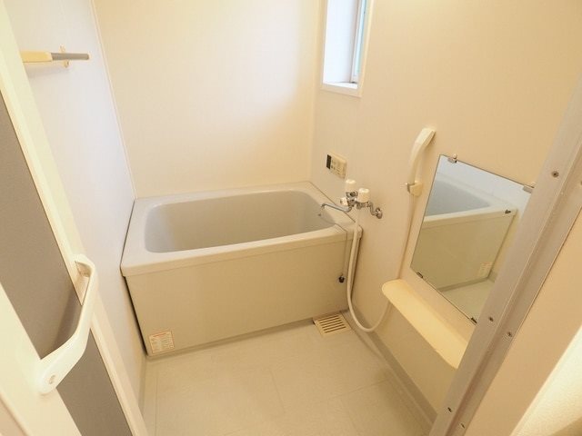 アヴァンツァートヴィレッジ　Ⅱ  風呂画像