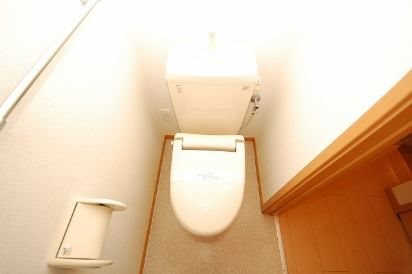 ブライトーU　B棟 トイレ