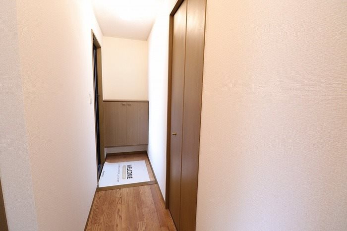 グランドソレーユ 玄関