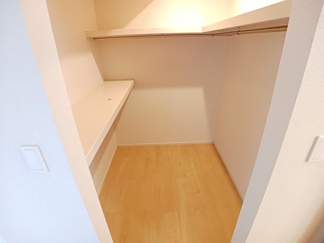 ヴィラドハピネスⅠ 収納