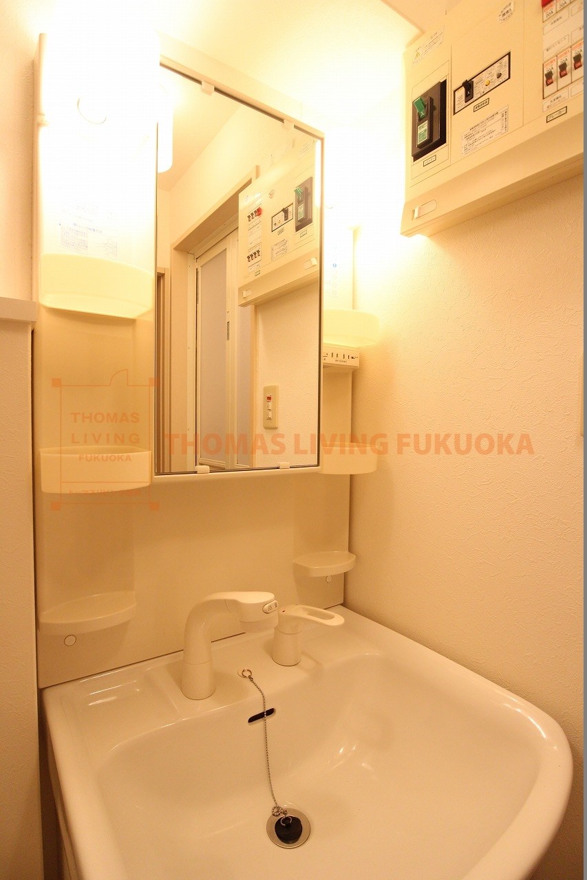 MDI SERENO JIYUGAOKA 洗面所