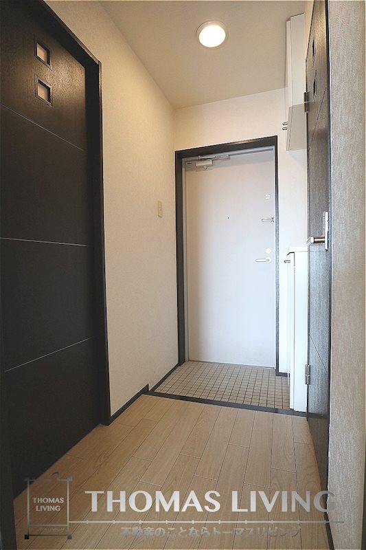 MDI SERENO JIYUGAOKA 玄関
