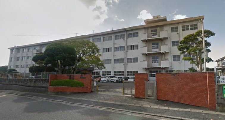 ile 小学校