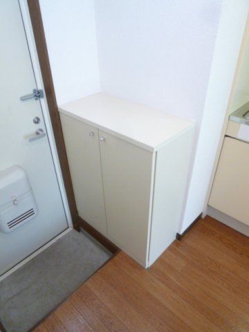 西小路ハイツ 収納