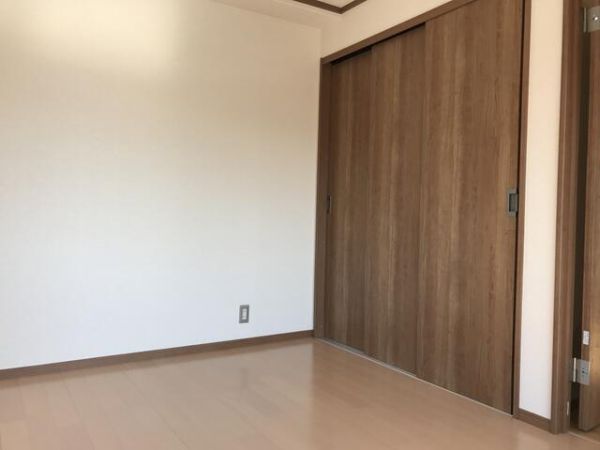 サンライズウエムラ 収納