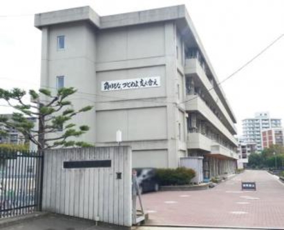 リバーサイドハイツ 中学校