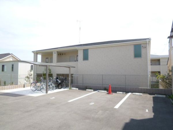 アムール彩都１ 外観