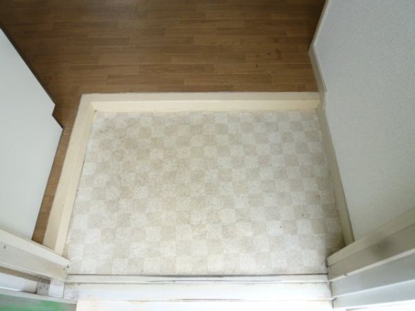 牧澤ハイツ 玄関