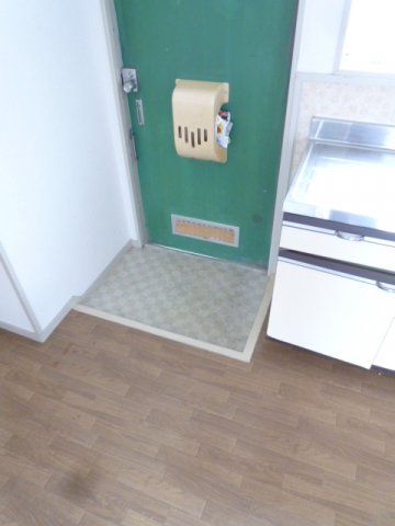 牧澤ハイツ 玄関