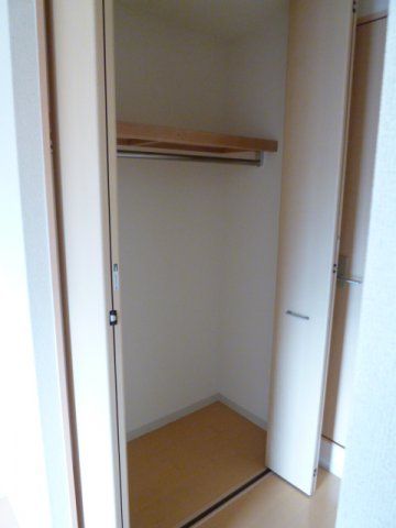 彩都シオン 収納