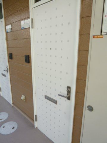 ハイツホシガキ 玄関