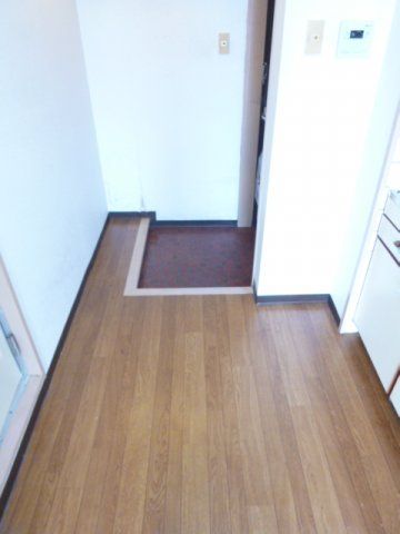 プレアール箕面粟生 玄関